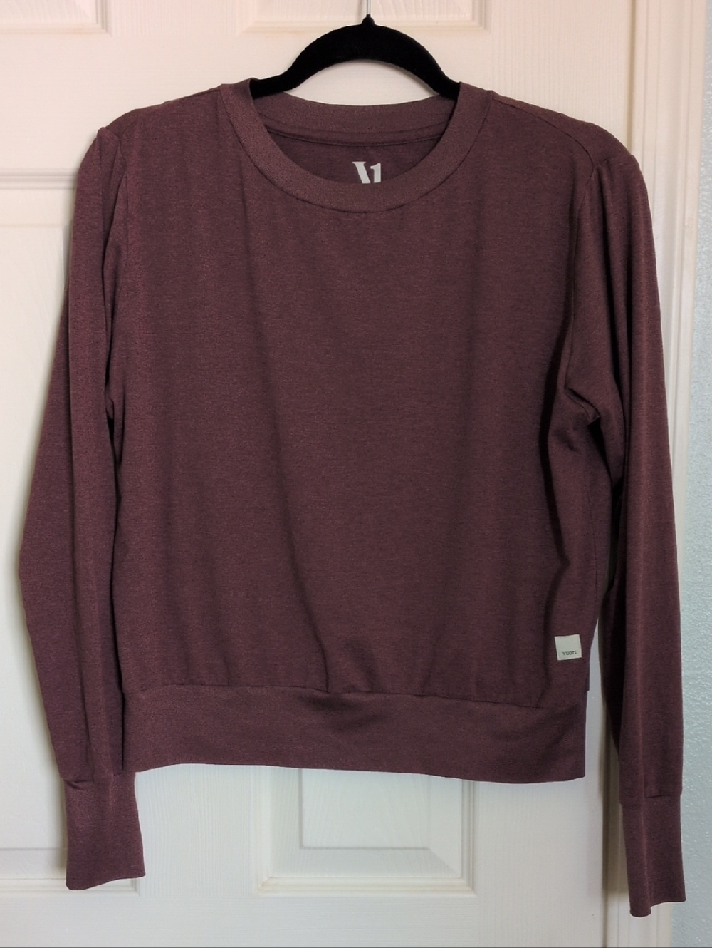 Vuori Halo Long Sleeve Crewneck Sweatshirt
